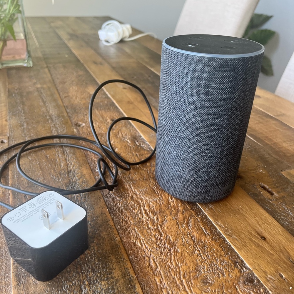 Amazon Alexa Echo